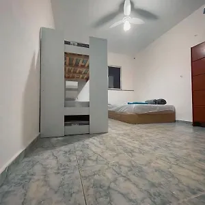  Quarto em Acomodações Particulares Riccetti's - Consulado Americano