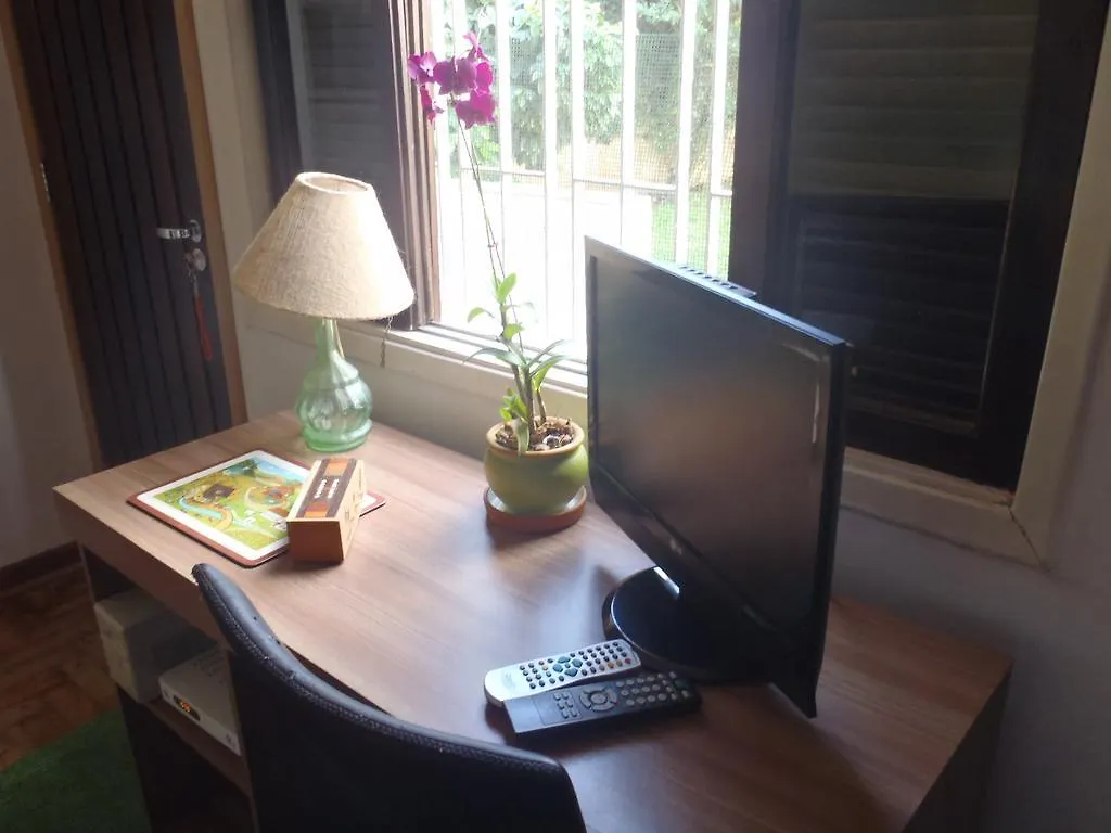 Sunny Interlagos Suite Sao Paulo Homestay
